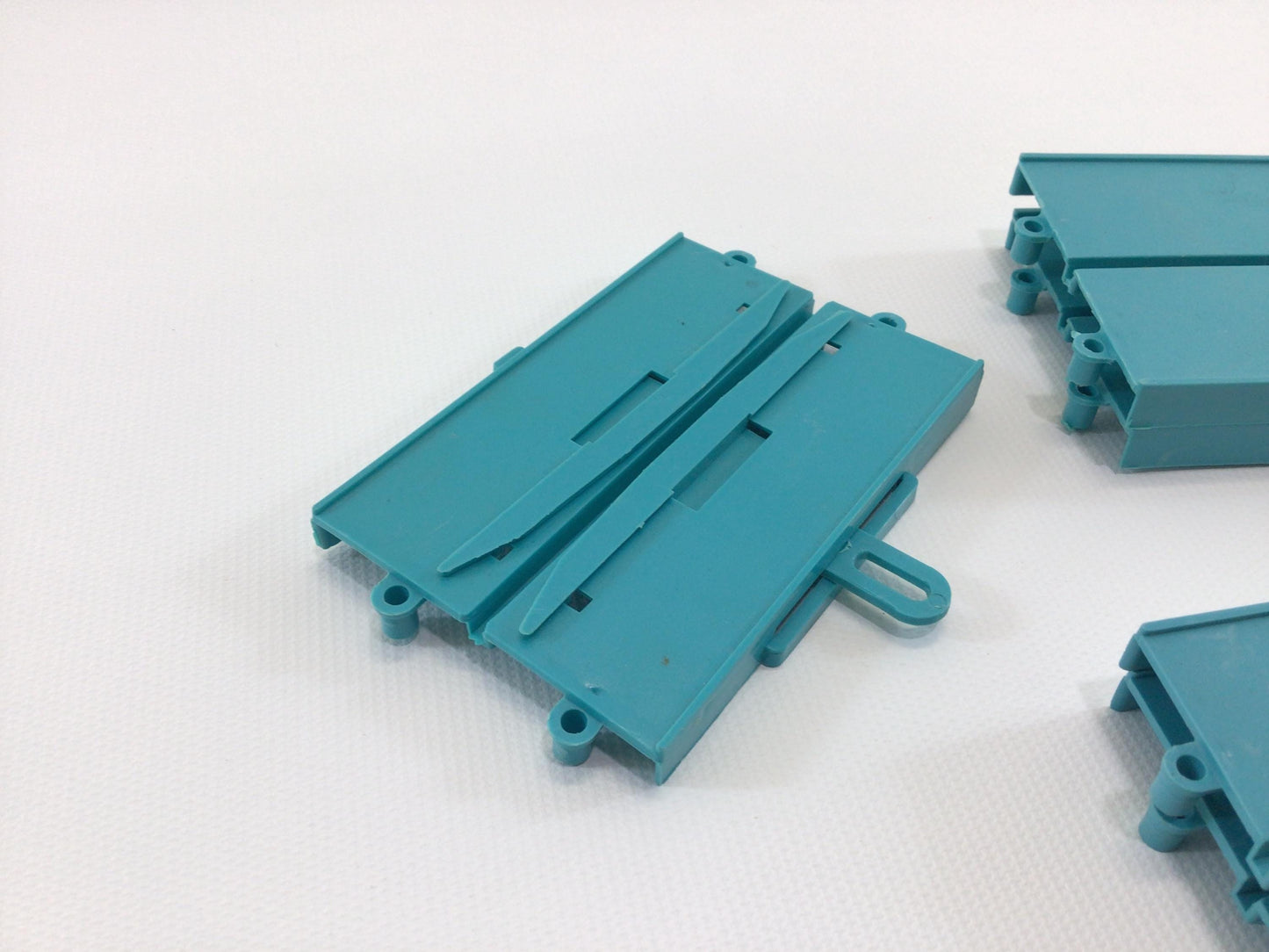 Ideal Jalopy Show Down Blue Straights and 3 Way Intersections Vintage Toy Slot Car Track Replacement Parts Pieces