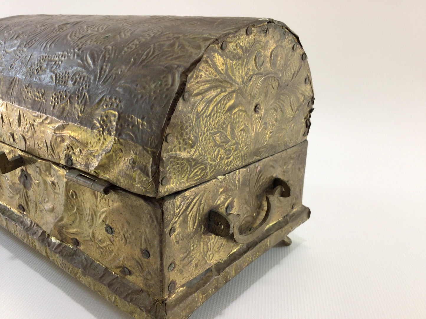Brass Humpback Treasure Chest Jewelry Trinket Vintage Storage Container Black Felt Lined Interior Hammered Brass Foil Applied Wooden Box