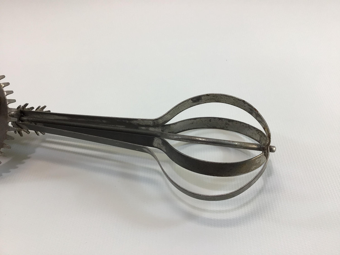 Red Wood Handle Egg Beater Made in USA Pat 1923 A&J Antique Country Kitchen Farmhouse Decor