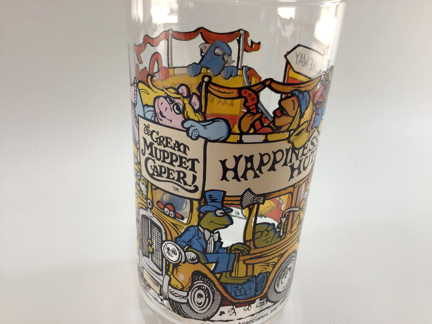 McDonald's Muppets Happiness Hotel Vintage 1981 ACL Advertising Premium Collectible Drinking Glass