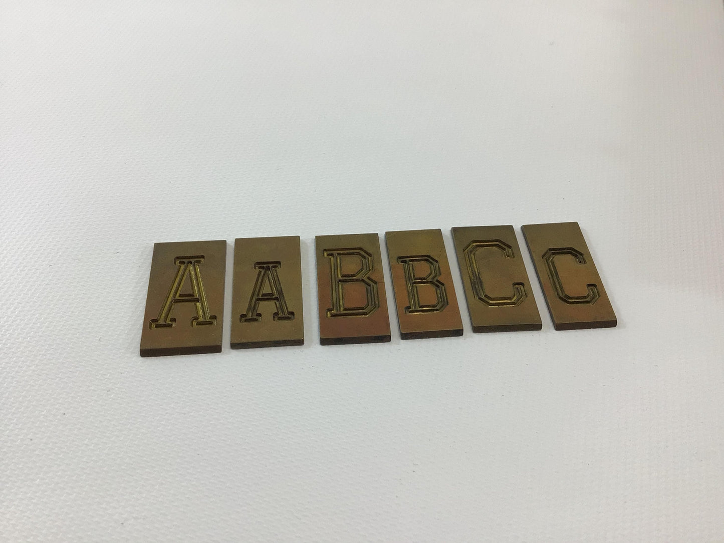 New Hermes Brass Engraving Font Set No 35-302 Double Line Print Upper and Lower Case