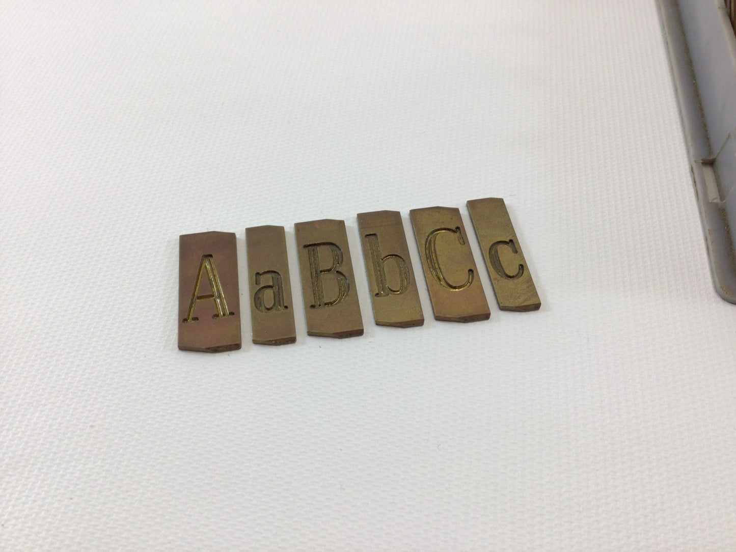 New Hermes Brass Engraving Font Set No 35-310 Double Line Block Upper and Lower Case