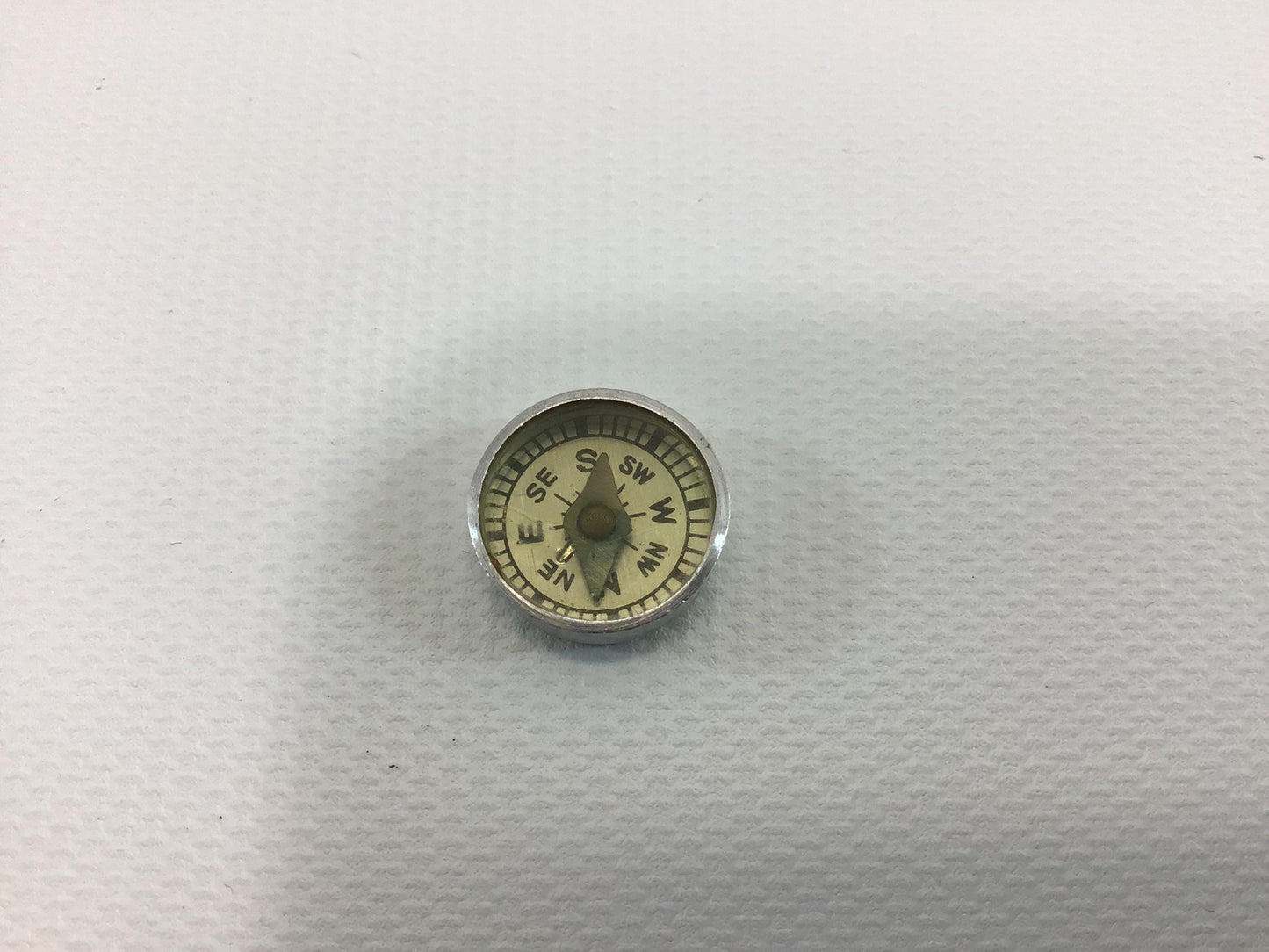 Miniature Pocket Compass Aluminum Magnetic Base Plate Open Face Made in Japan Vintage Novelty Mechanical Gadget