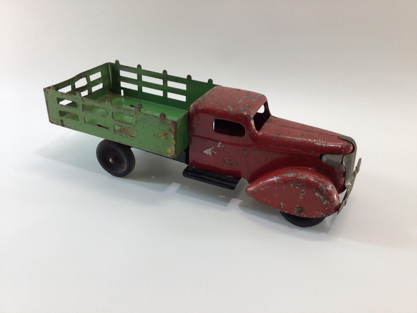 Wyandotte 11" Stake Truck Vintage 1940s Pressed Steel Toy Farm Vehicle
