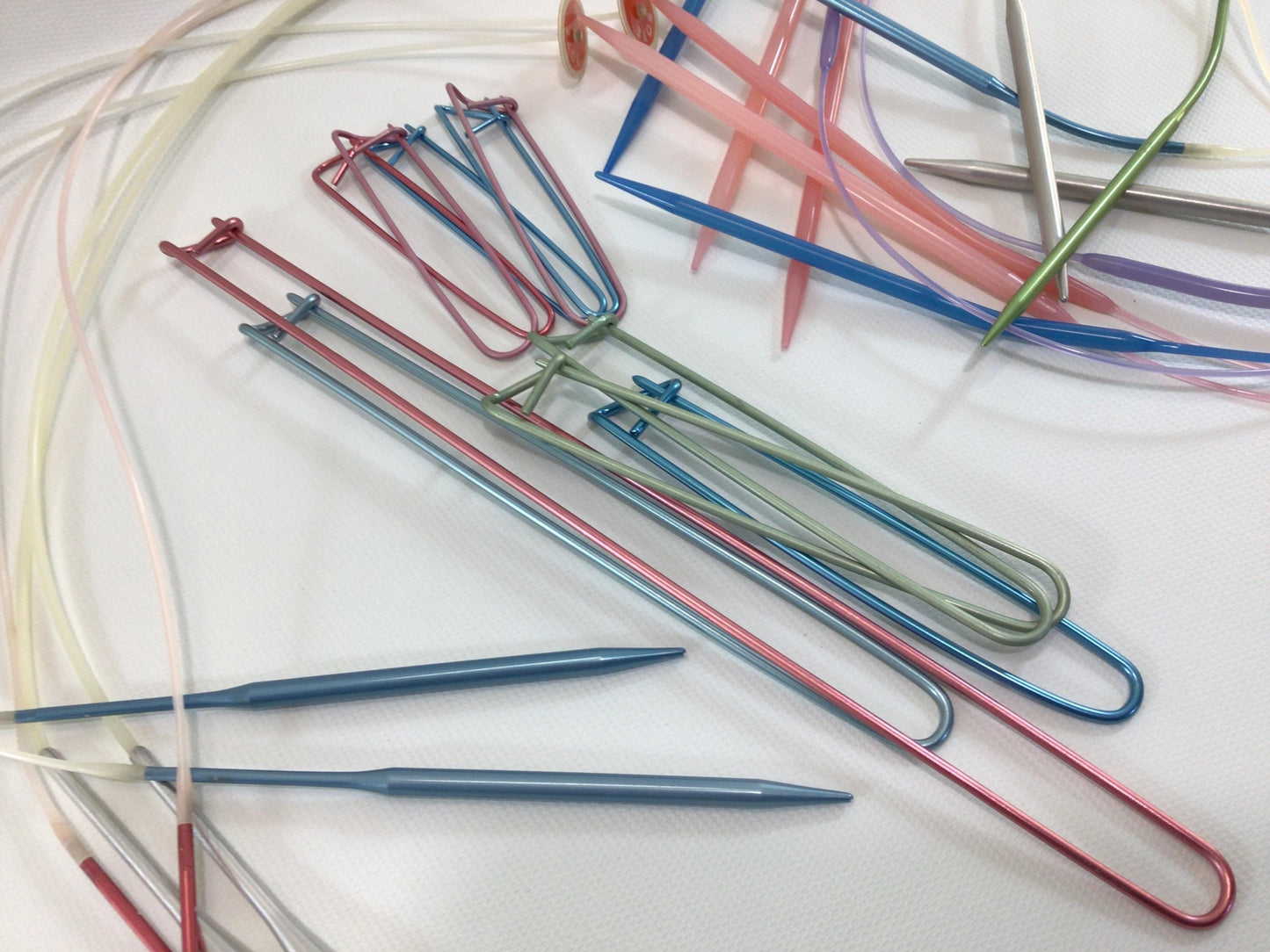 Knitting Needles and Stitch Holders Lot Boye Jumper and Assorted Circular Siizes