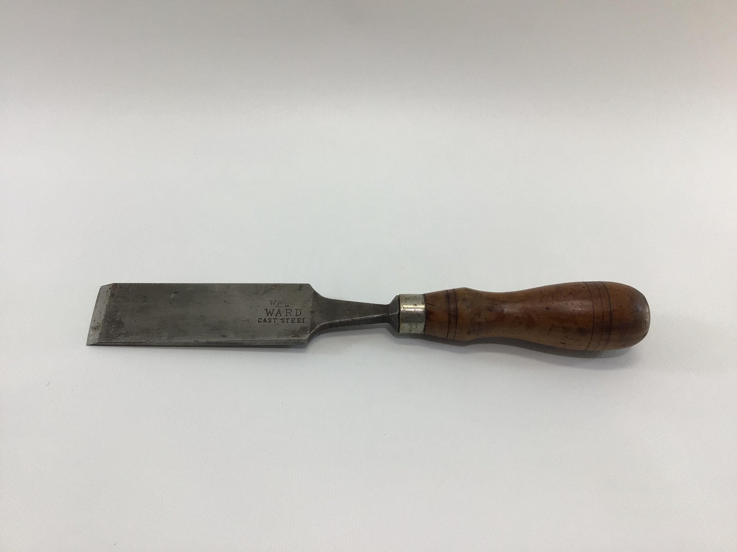 Ward Carpenter Chisel Antique Rustic Primitive Quality Made in England Woodworking Hand Tool
