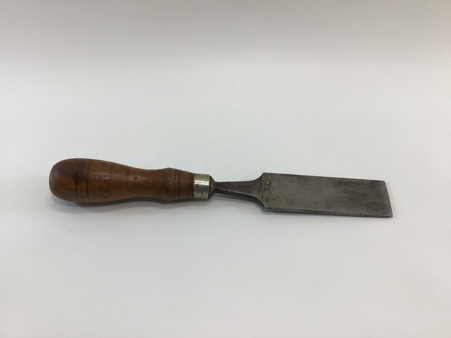 Ward Carpenter Chisel Antique Rustic Primitive Quality Made in England Woodworking Hand Tool