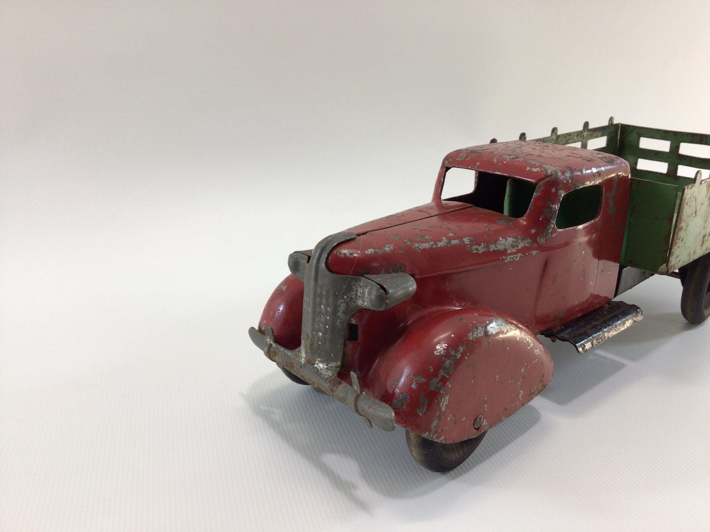 Wyandotte 11" Stake Truck Vintage 1940s Pressed Steel Toy Farm Vehicle