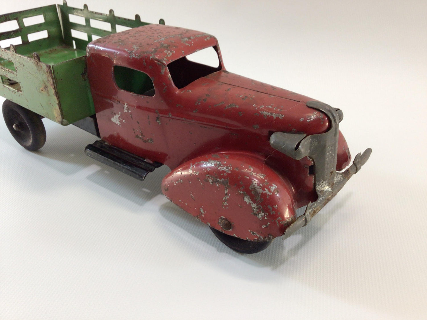 Wyandotte 11" Stake Truck Vintage 1940s Pressed Steel Toy Farm Vehicle