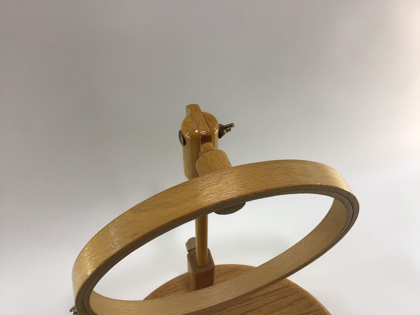Erica Wilson 10" Embroidery Hoop Stand Vintage Sewing Notion Tool