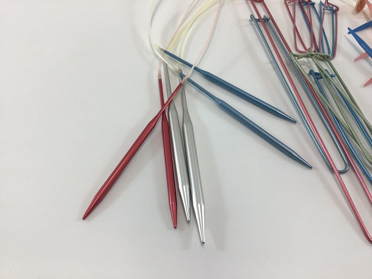 Knitting Needles and Stitch Holders Lot Boye Jumper and Assorted Circular Siizes