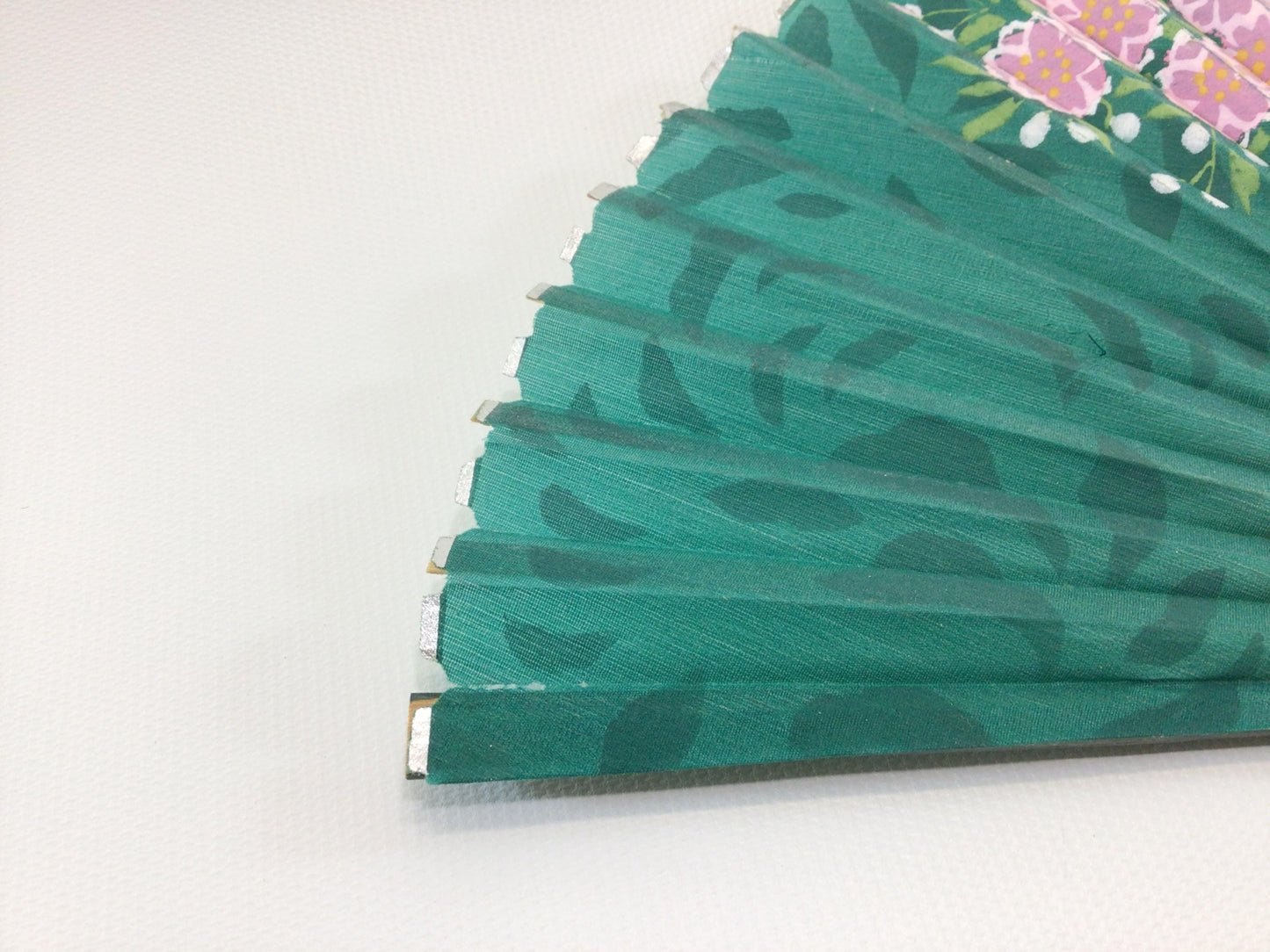 Green Linen Folding Fan Cheery Blossom Motif Quality Made Vintage Fashion Accessory