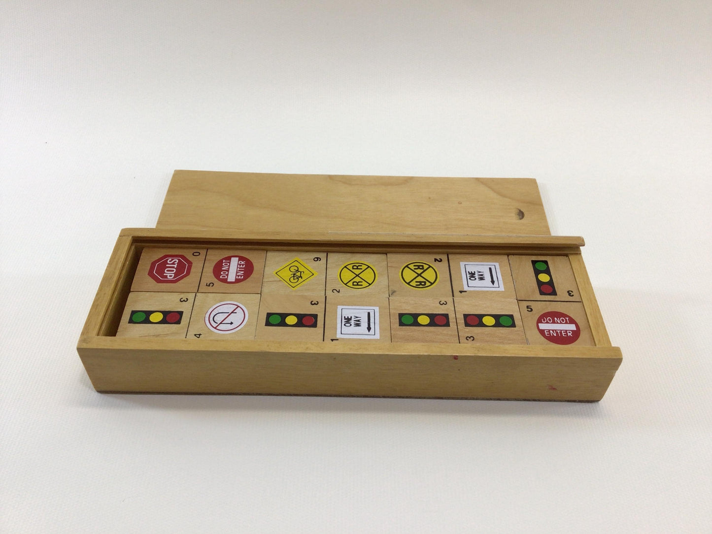 Wooden Traffic Sign 28 Piece Dominoes Set Vintage Educational Family Fun Strategy Game