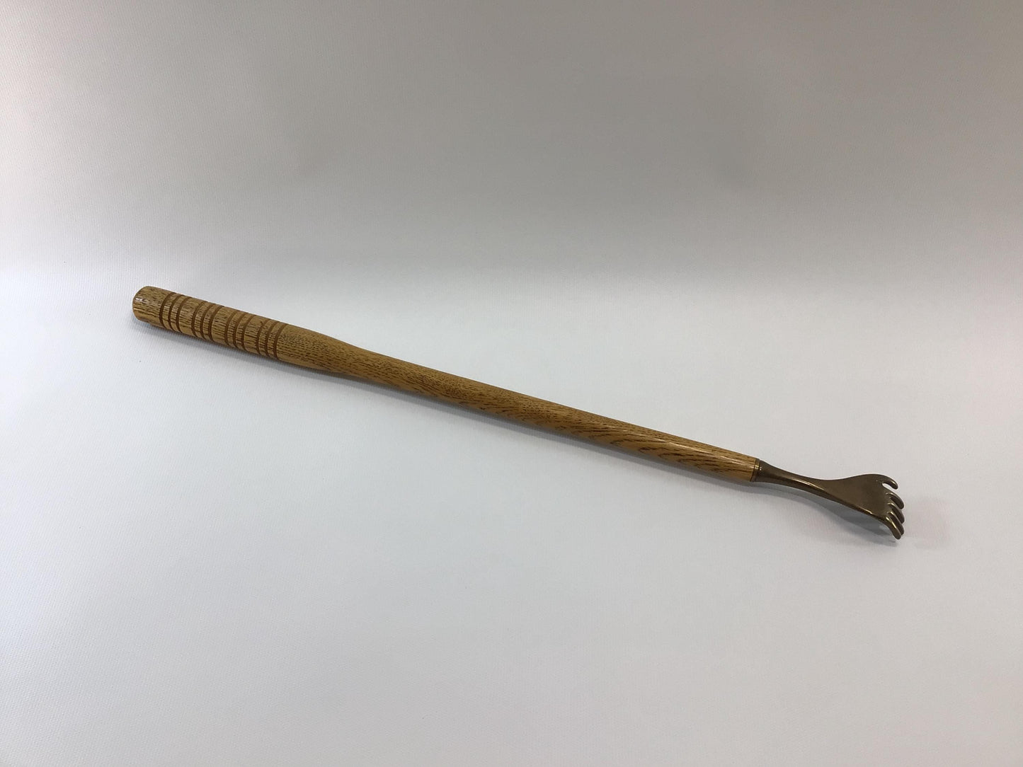 Brass Hand 19" Back Scratcher Quality Made Vintage Solid Oak Wood Handle