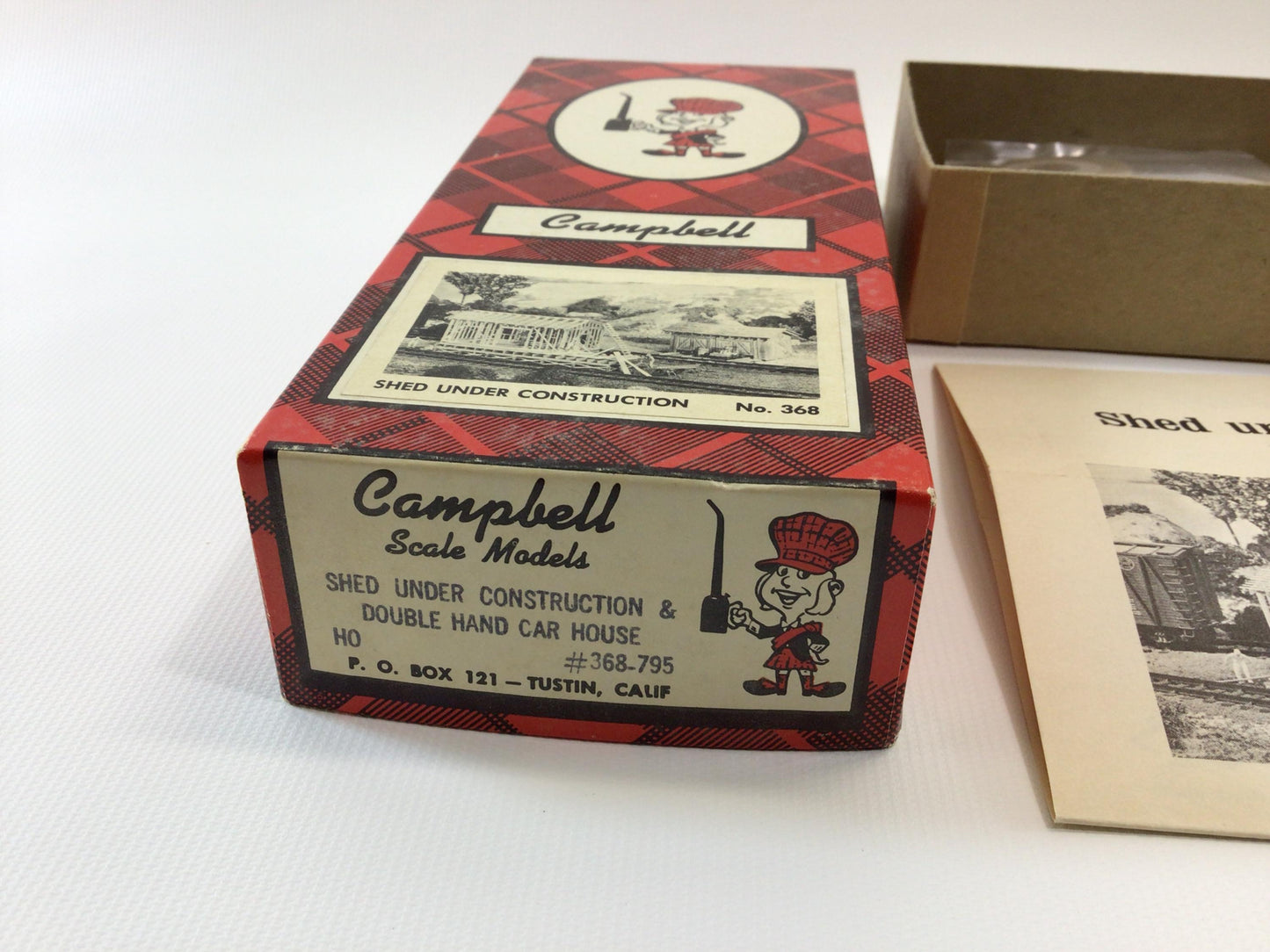 Campbell HO Scale Model Railroad Shed Under Construction and Double Hand Car House No 368-795 Vintage Modeling Kit