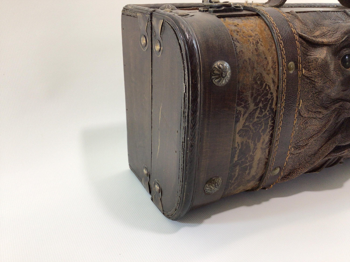 Green Man Trinket Treasure Box Leather and Wood Construction Vintage Handmade Artisan Handbag Purse
