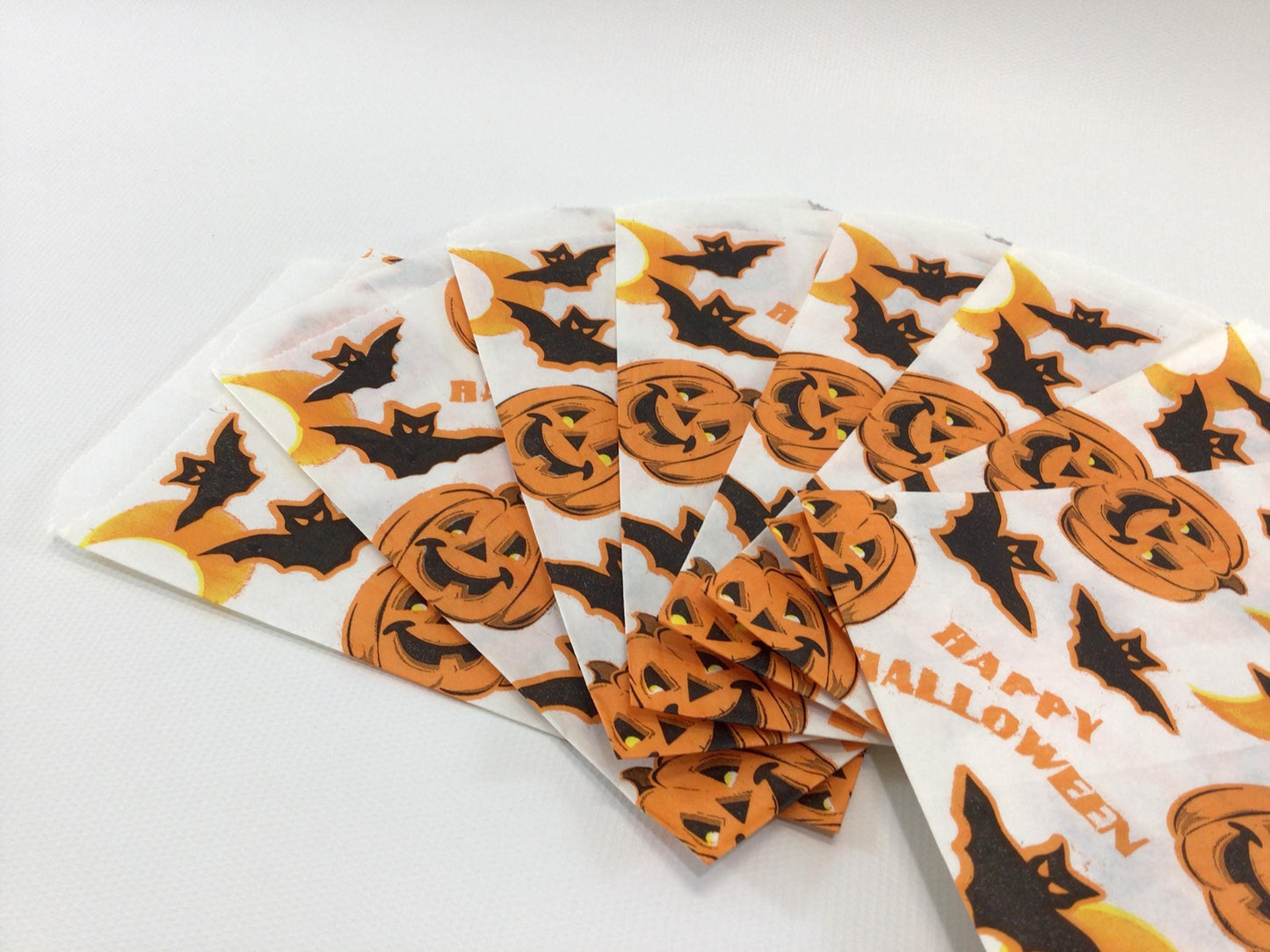 AJM Halloween Treat Bags Lot of 8 Jack O Lantern and Black Bat Vintage Holiday Ephemera