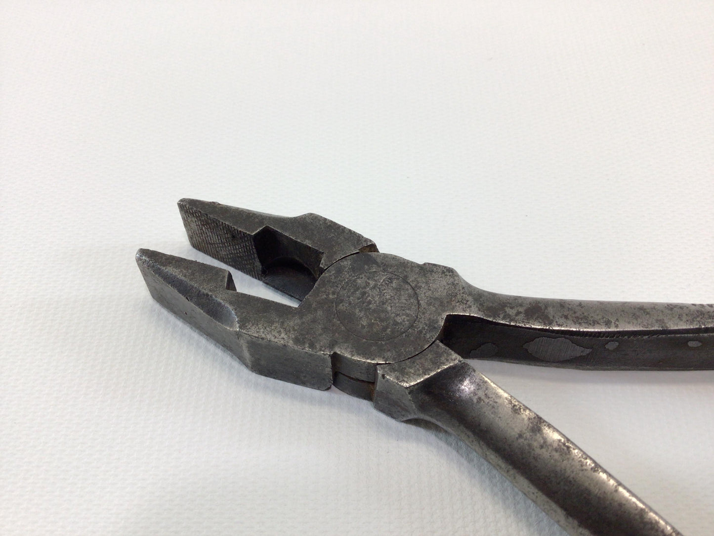 Lineman's Pliers Kraeuter 6 1/2 Inch Model 1831 Made in USA Antique Mantique Collectible Hand Tool
