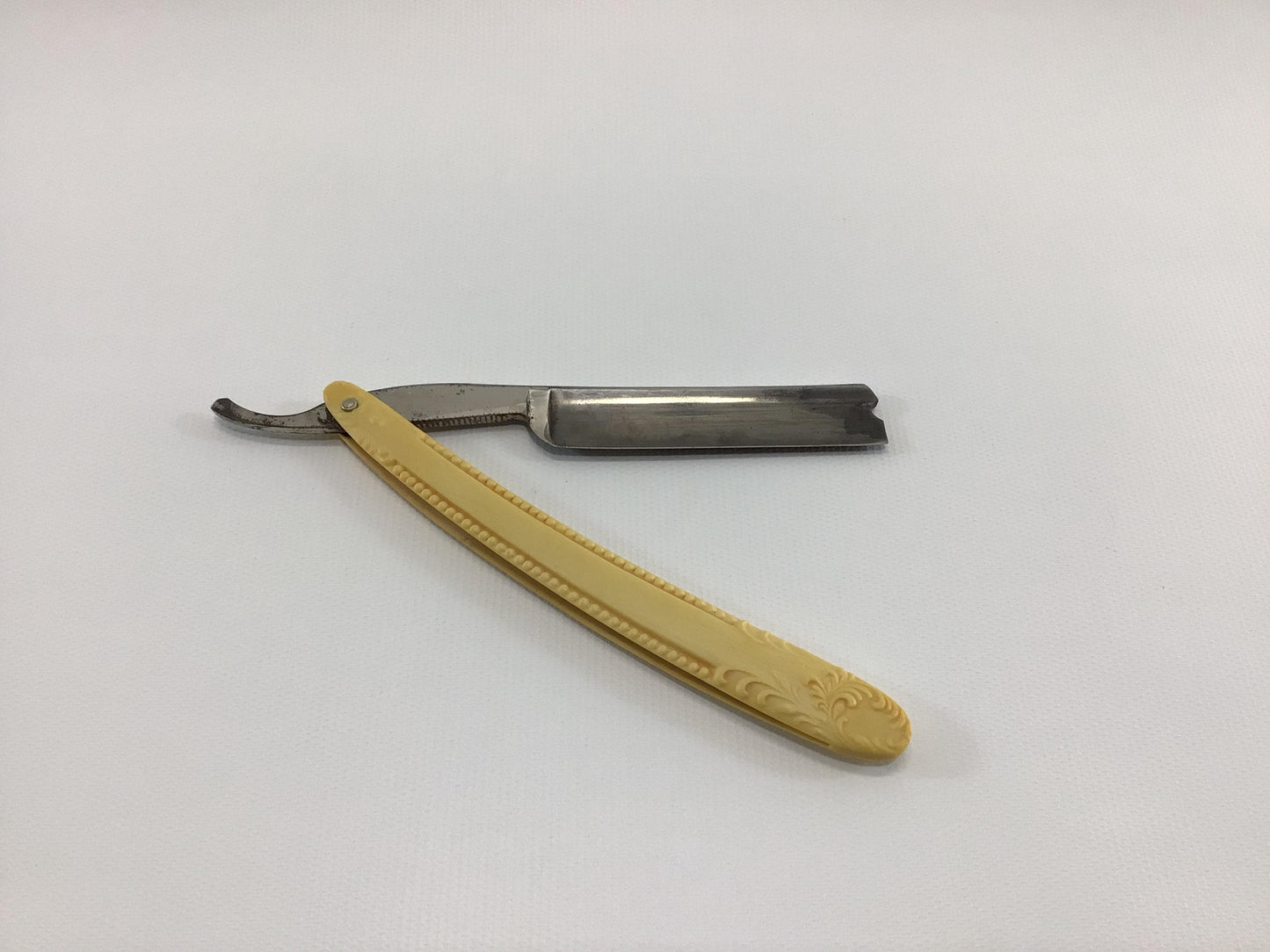Antique Straight Razor Four Leaf Clover Special Quality Croghan Cutlery Company