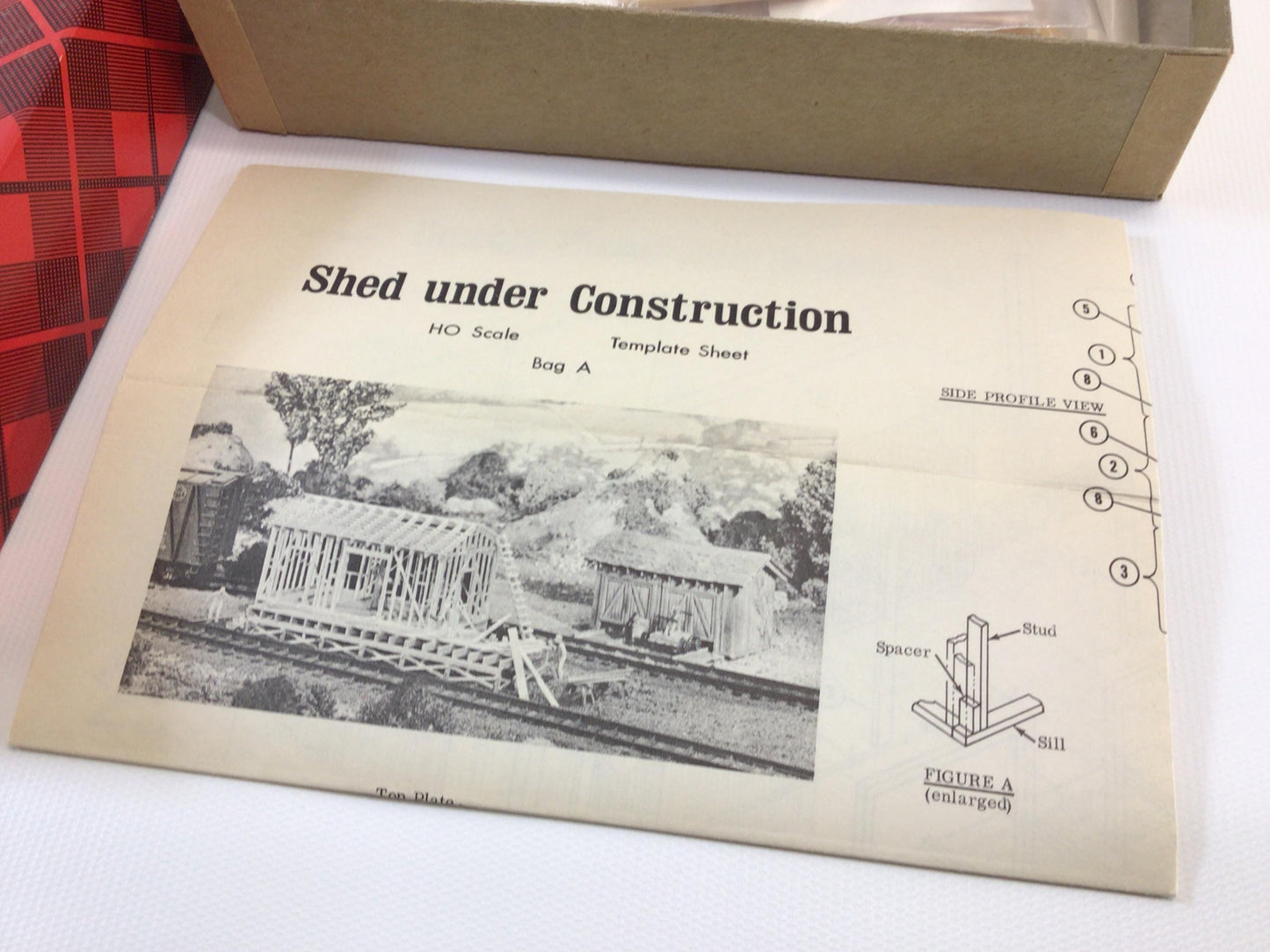 Campbell HO Scale Model Railroad Shed Under Construction and Double Hand Car House No 368-795 Vintage Modeling Kit