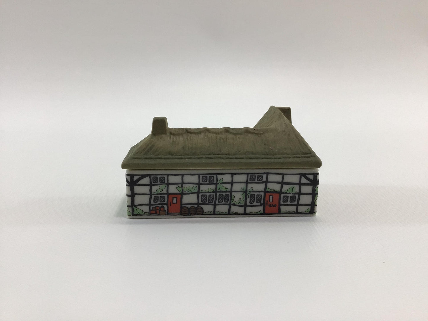 Wade Miniature Porcelain Whimsey-On-Why 1980 Set 1 The Barley Mow Vintage Collectible Figurine