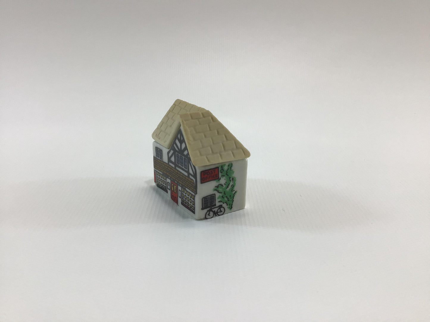 Wade Miniature Porcelain Whimsey-On-Why 1981 Set 2 Post Office Vintage Collectible Figurine