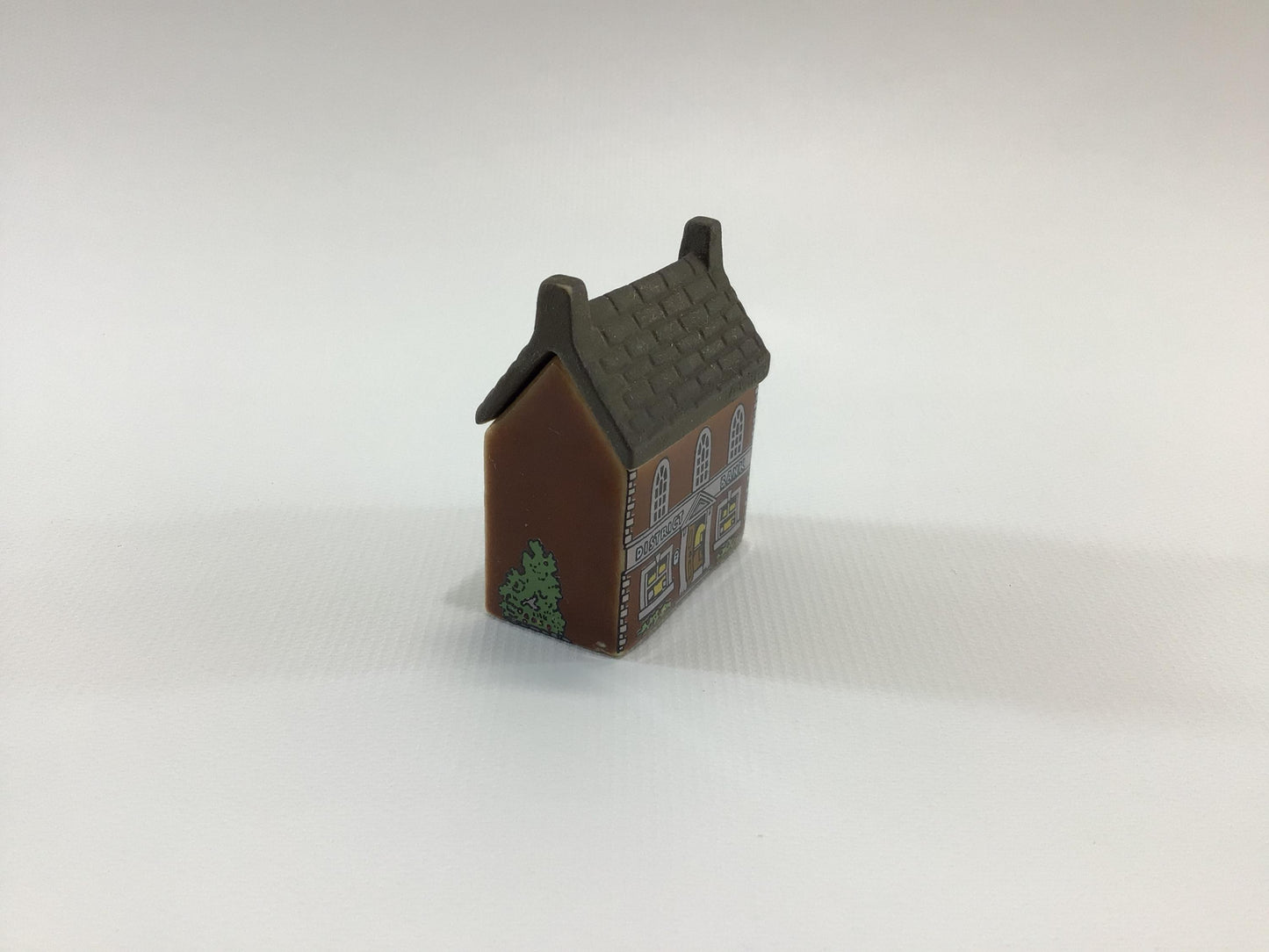 Wade Miniature Porcelain Whimsey-On-Why 1985 Set 4 District Bank Vintage Collectible Figurine