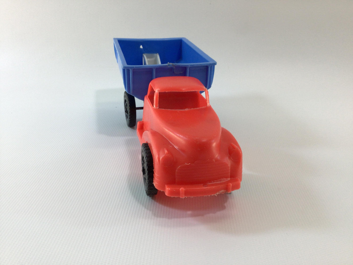 Playwell Products 7" Plastic Grain Truck Vintage 1960s Dime Store Toy Farm Vehicle