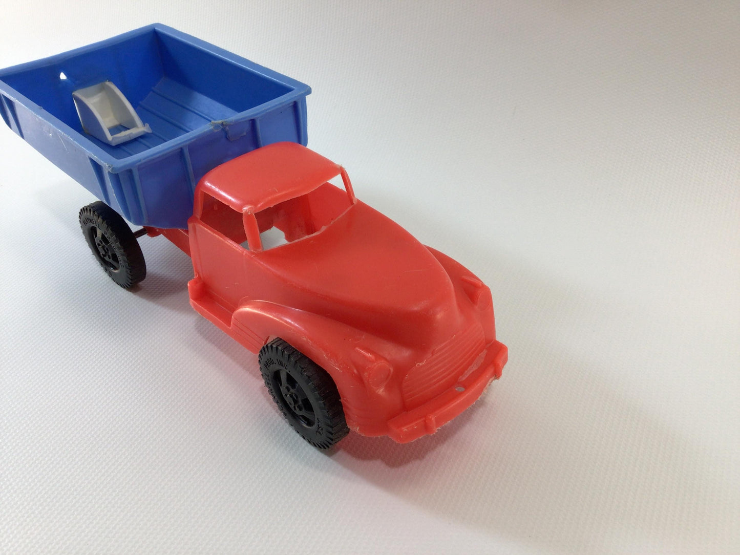 Playwell Products 7" Plastic Grain Truck Vintage 1960s Dime Store Toy Farm Vehicle