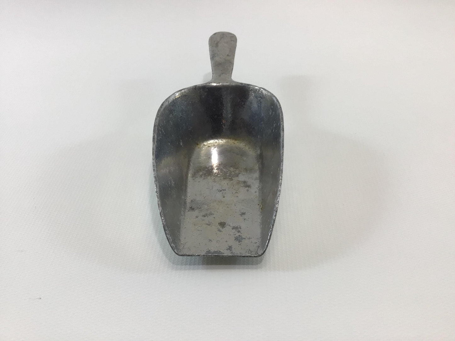 Small Cast Aluminum Measure Scoop Vintage Country Kitchen Measuring Utensil