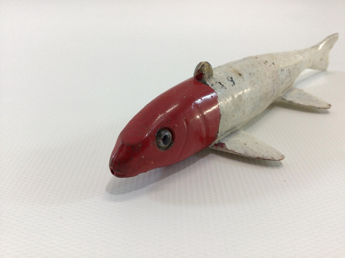 Plastic Body 6" White Fish Decoy Vintage Outdoor Sport Fishing Tackle