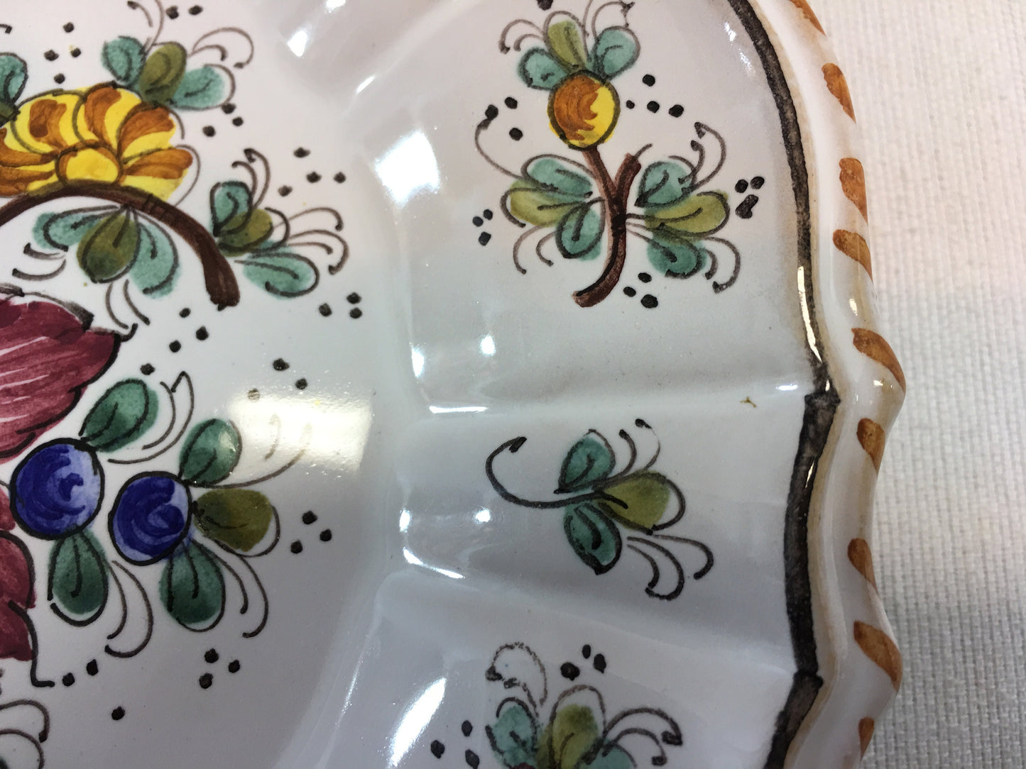 Majolica Plate Vintage Decorative Art Pottery Mari EC. Deruta Made in Italy