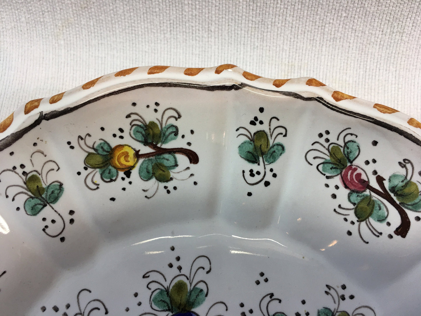 Majolica Plate Vintage Decorative Art Pottery Mari EC. Deruta Made in Italy