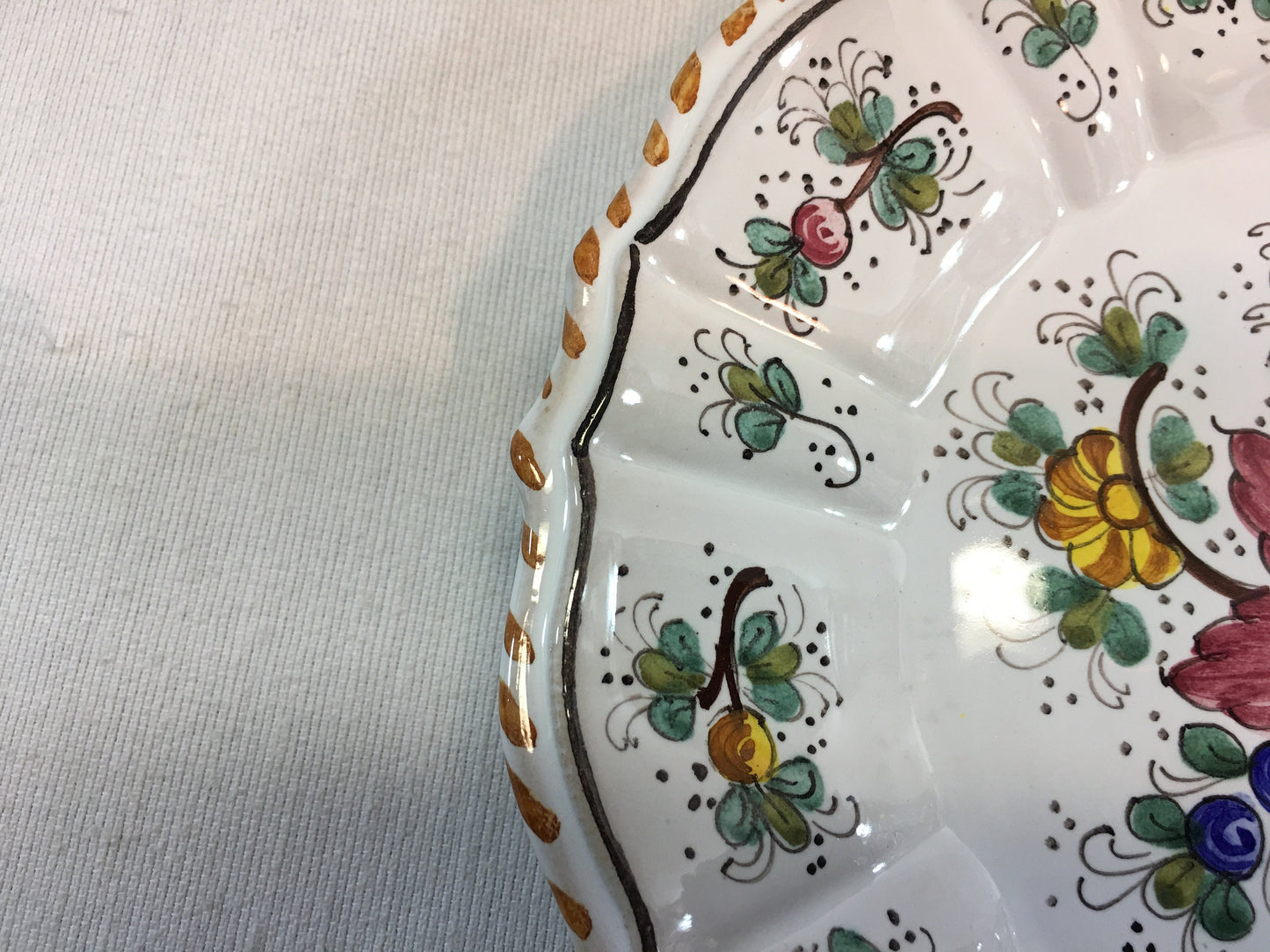 Majolica Plate Vintage Decorative Art Pottery Mari EC. Deruta Made in Italy