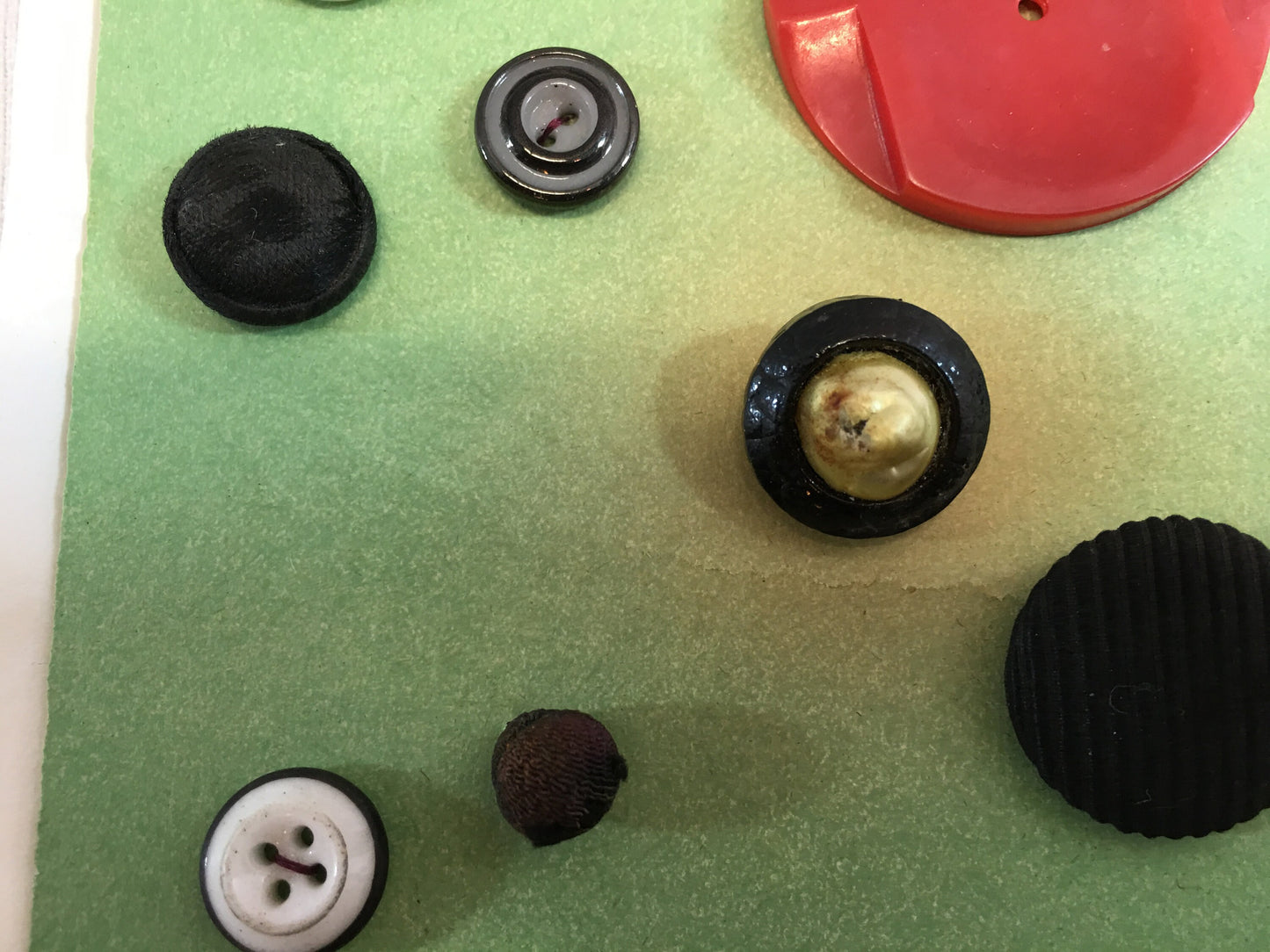 Button Collection Card Antique Vintage Variety of Plastic, Celluloid, Fabric & Goodyear Rubber