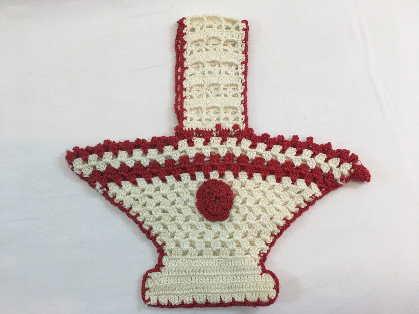 Vintage Crochet Doilies Red and White Basket and Square Holiday Colors