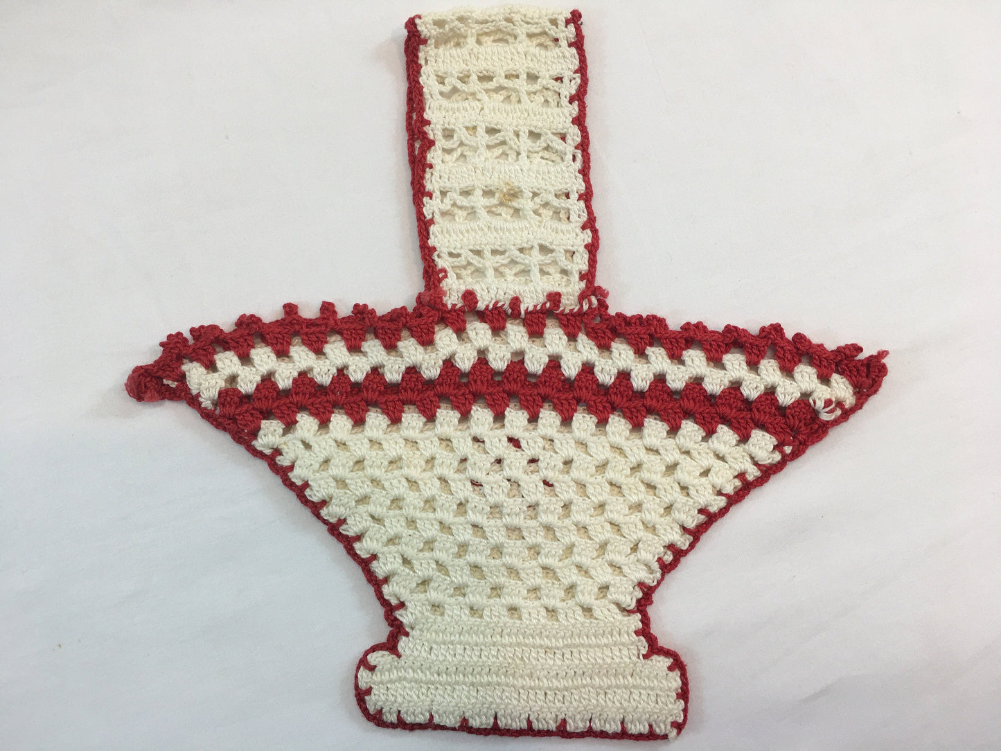 Vintage Crochet Doilies Red and White Basket and Square Holiday Colors