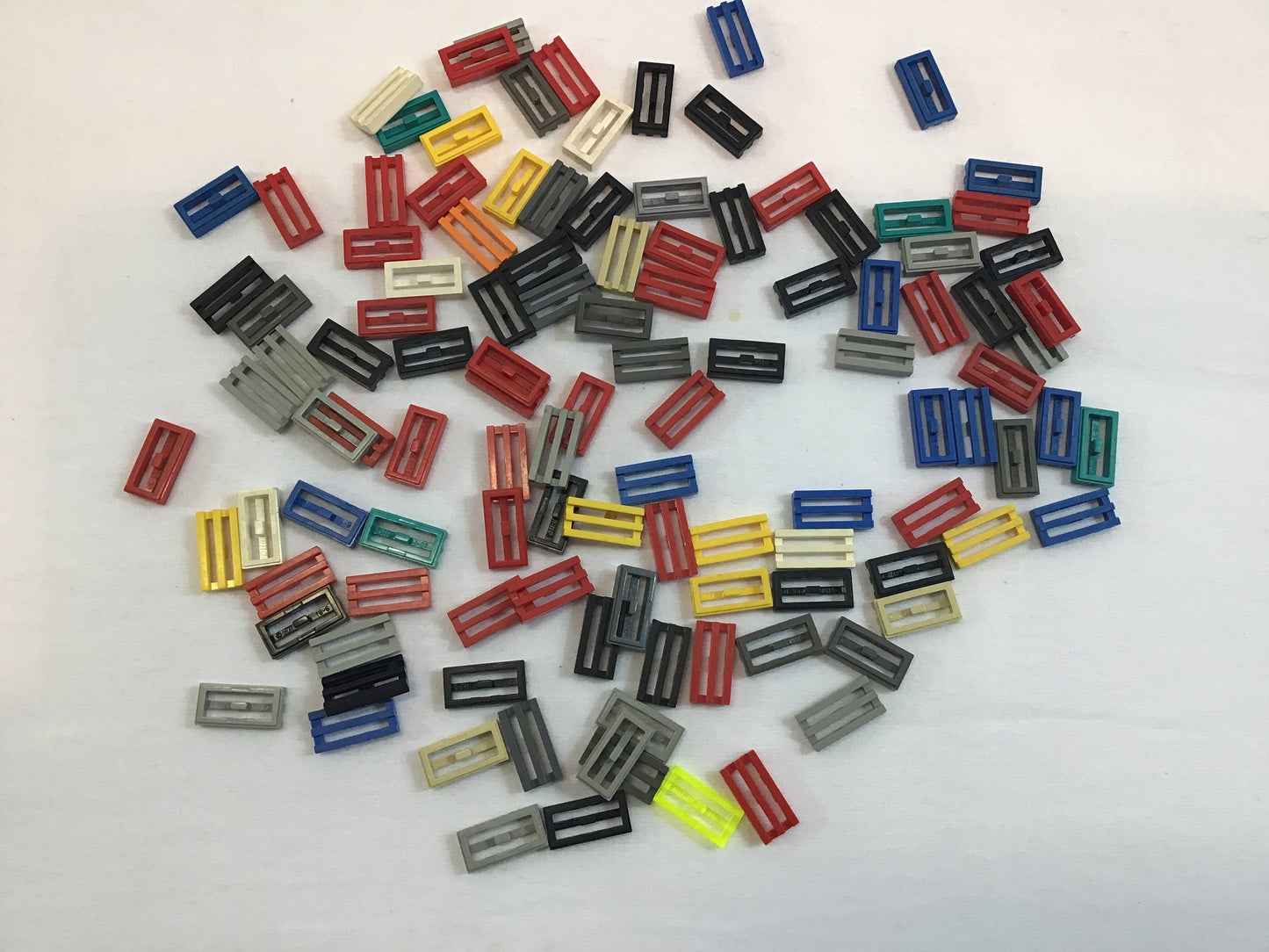 Lego 3794 34103 87580 Jumpers and 2412 Grilles Various Colors Parts Lot
