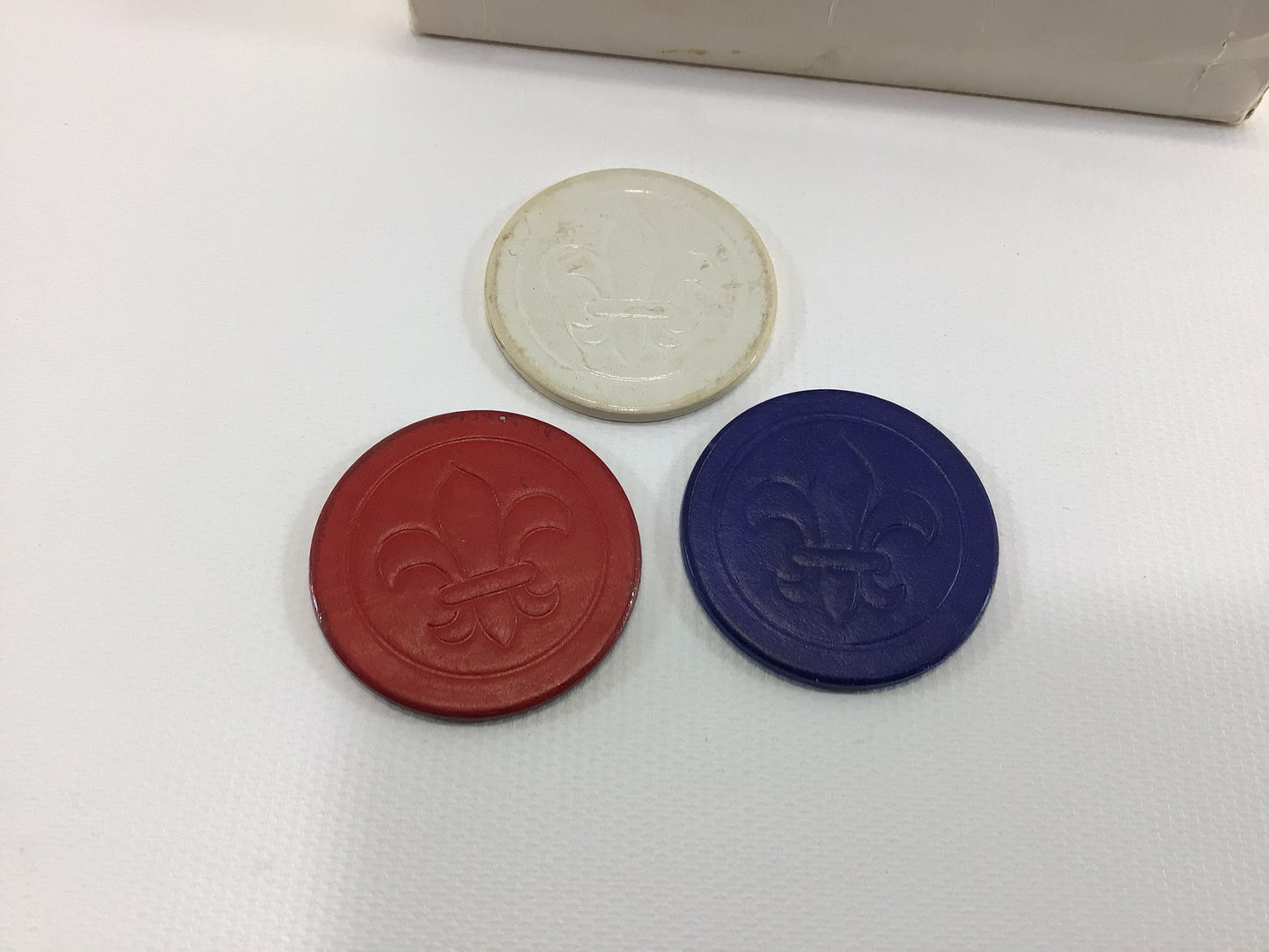 Poker Chips Embossed Noiseless 1 1/2" Vintage Gaming Collectible