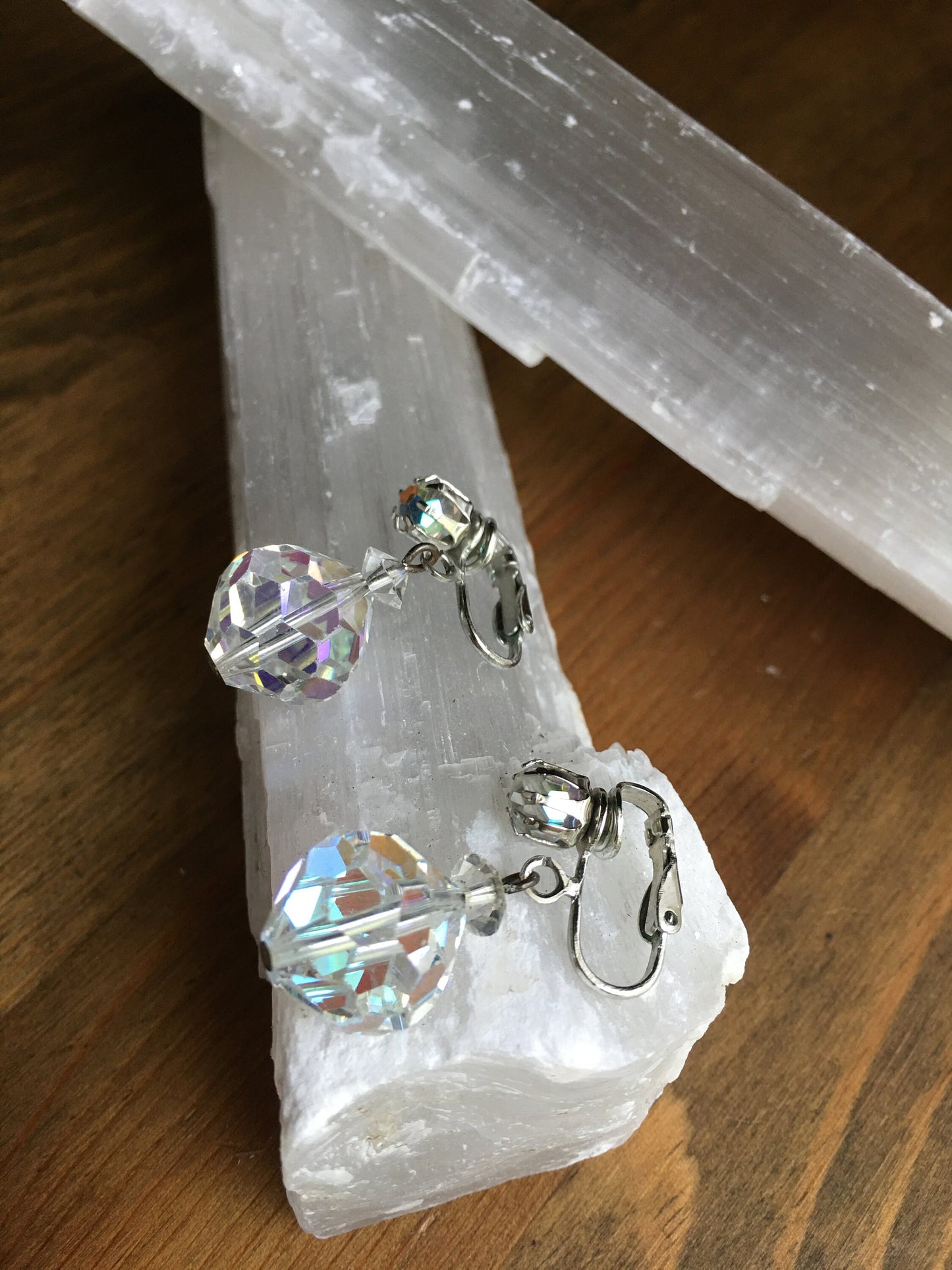 AB Crystal Drop Earrings Signed Laguna Clip On Dangle