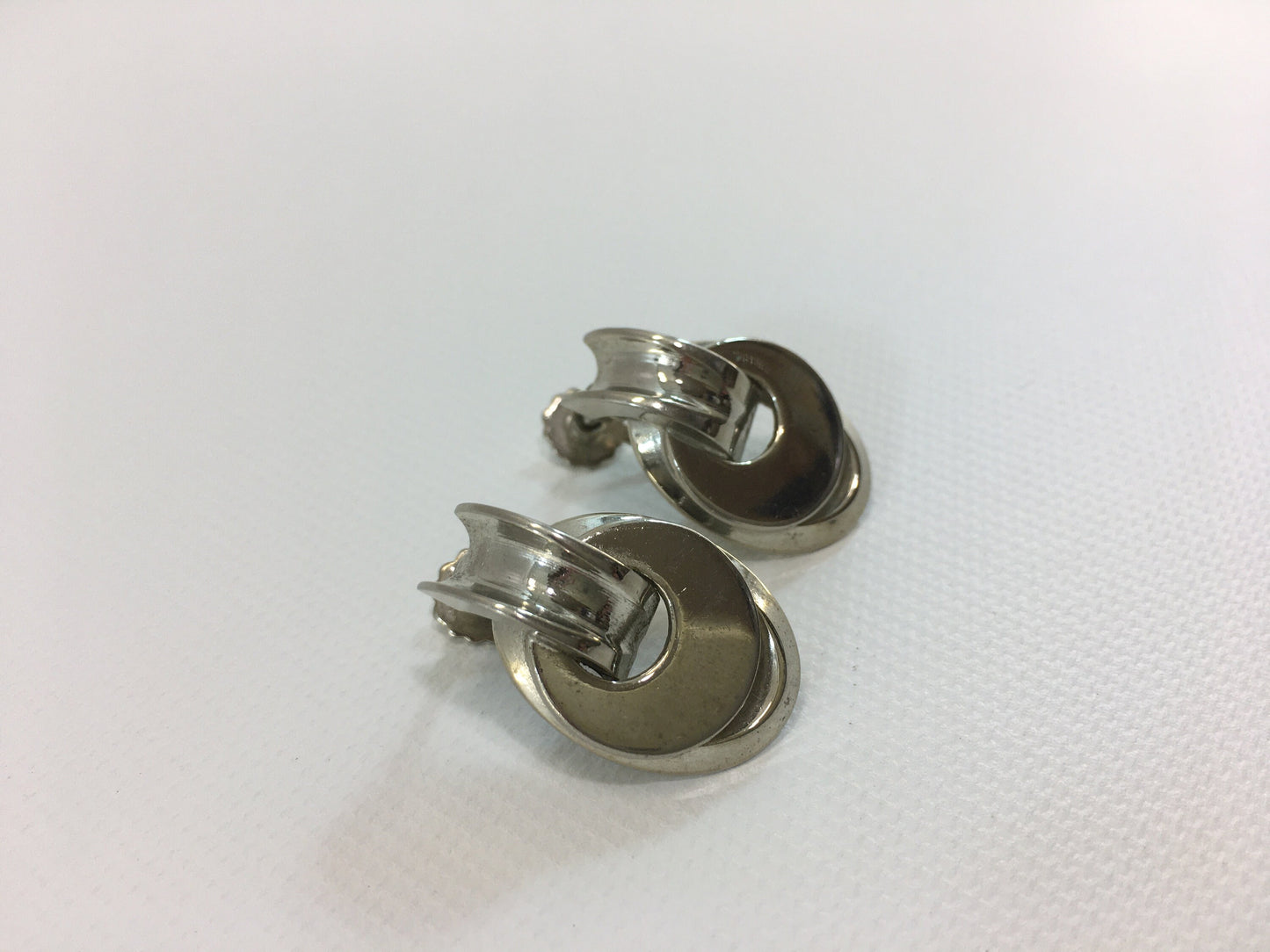 Karu Silver Tone Earrings Screw Back Oval Geometric Design