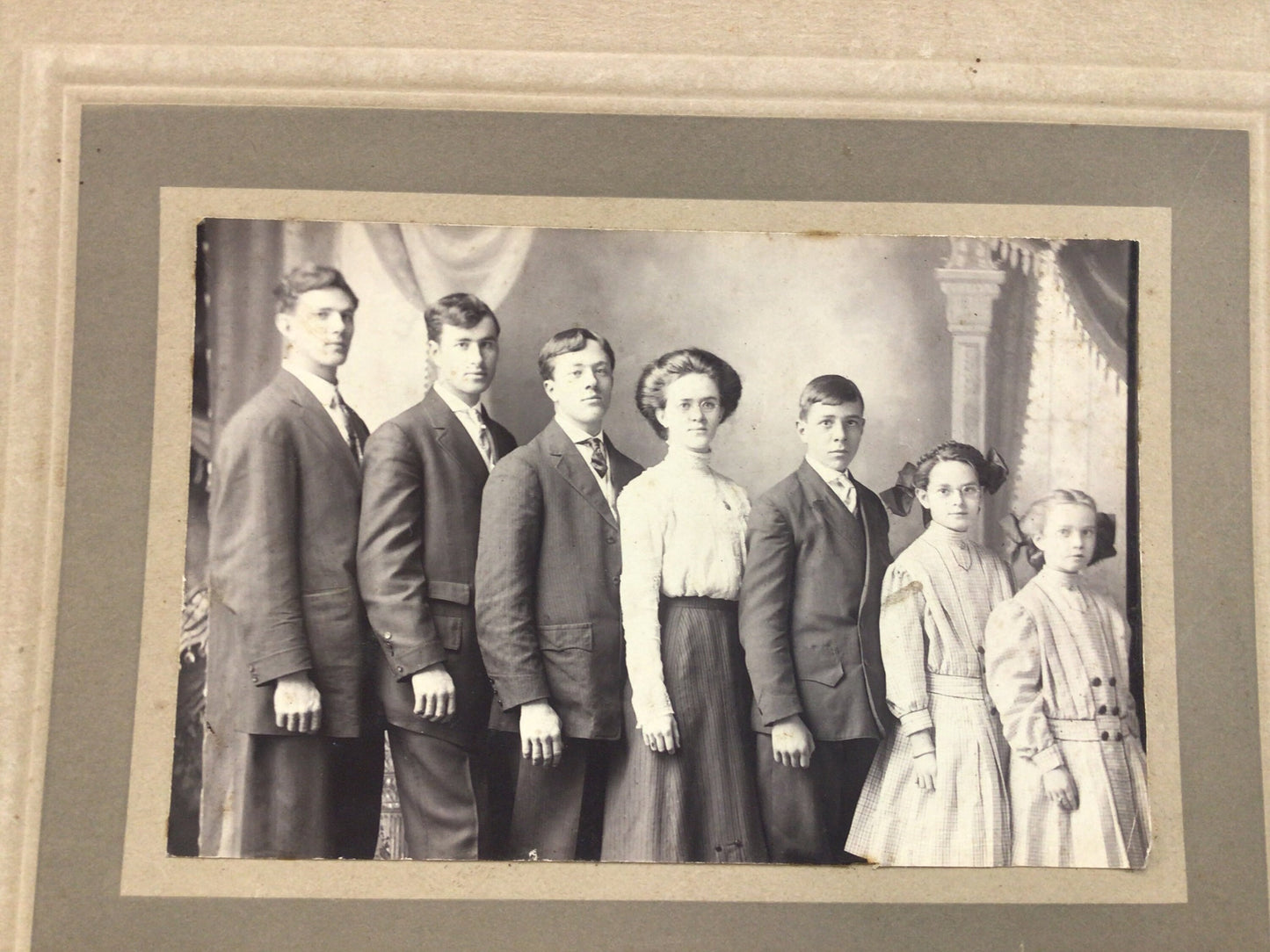 Cabinet Card Photo Edwardian era Photograph Seven Siblings