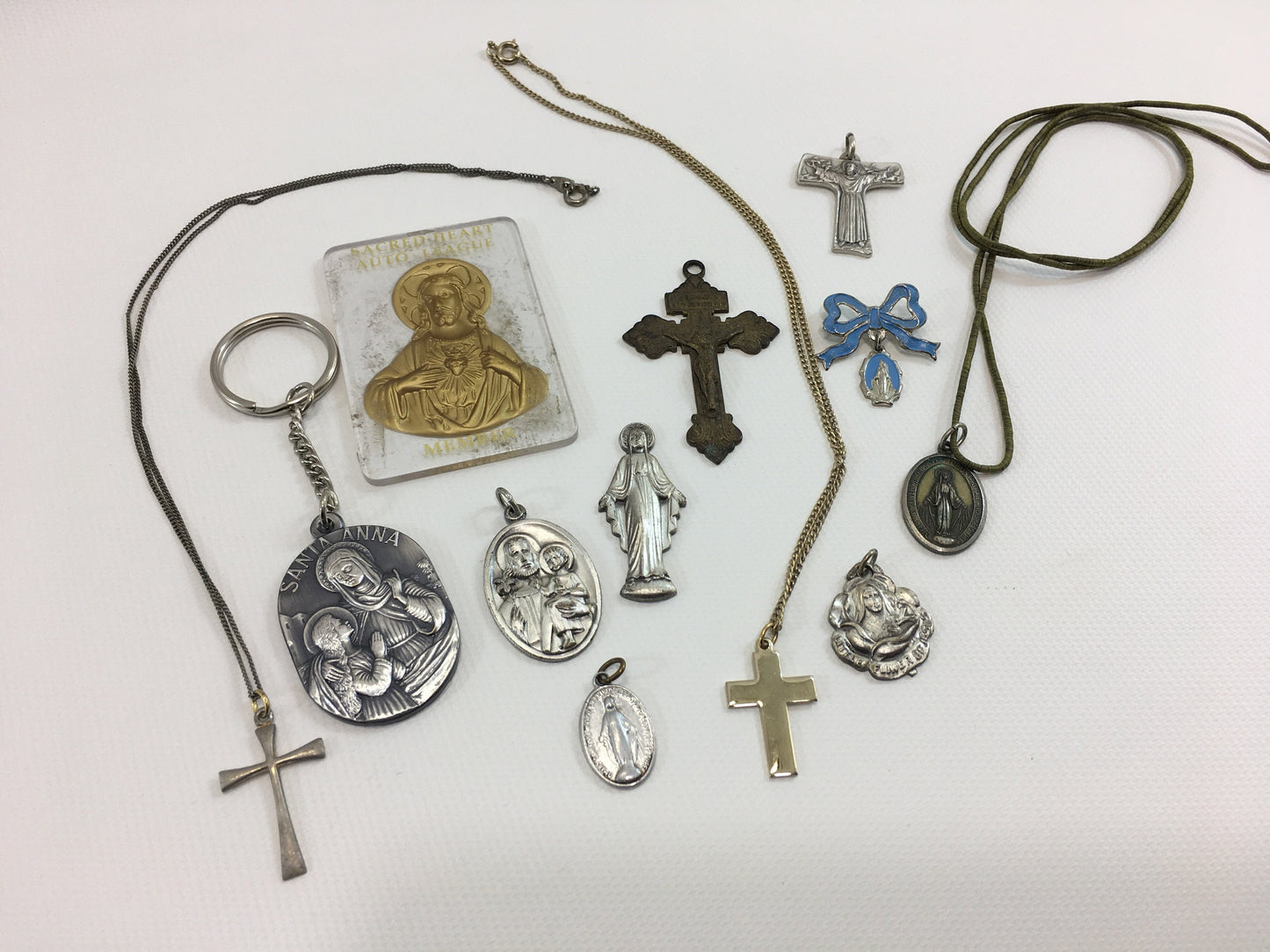 Religious Catholic Miscellaneous Vintage Items Lot Keychain Necklace Pendants