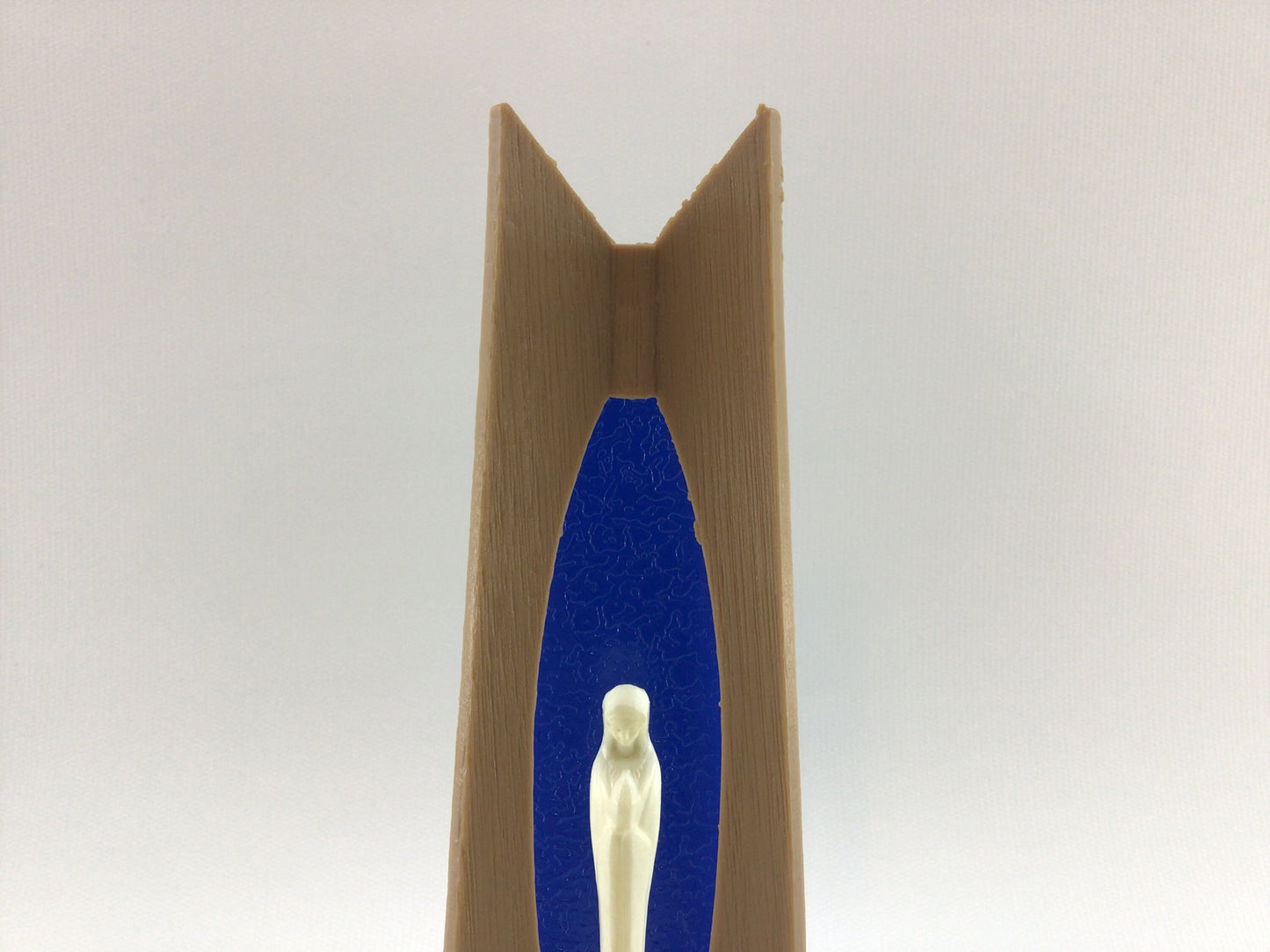 Mary Praying Figurine 7" Vinyl Wood Grain Mid Century MCM Religious Catholic Table Shelf Home Decor Collectible Shrine Altar Accessory