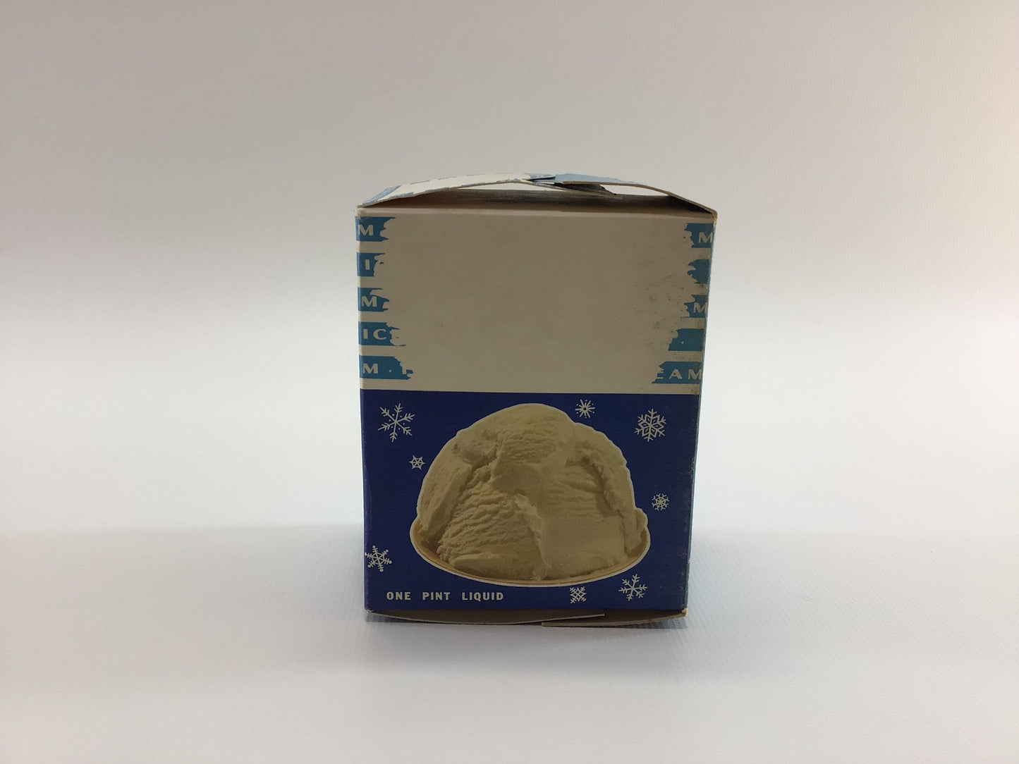 One Pint Ice Cream Container Vintage Small Single Serve Size Nostalgic Blue White Retro Advertising Kitchen Home Decor Storage Box