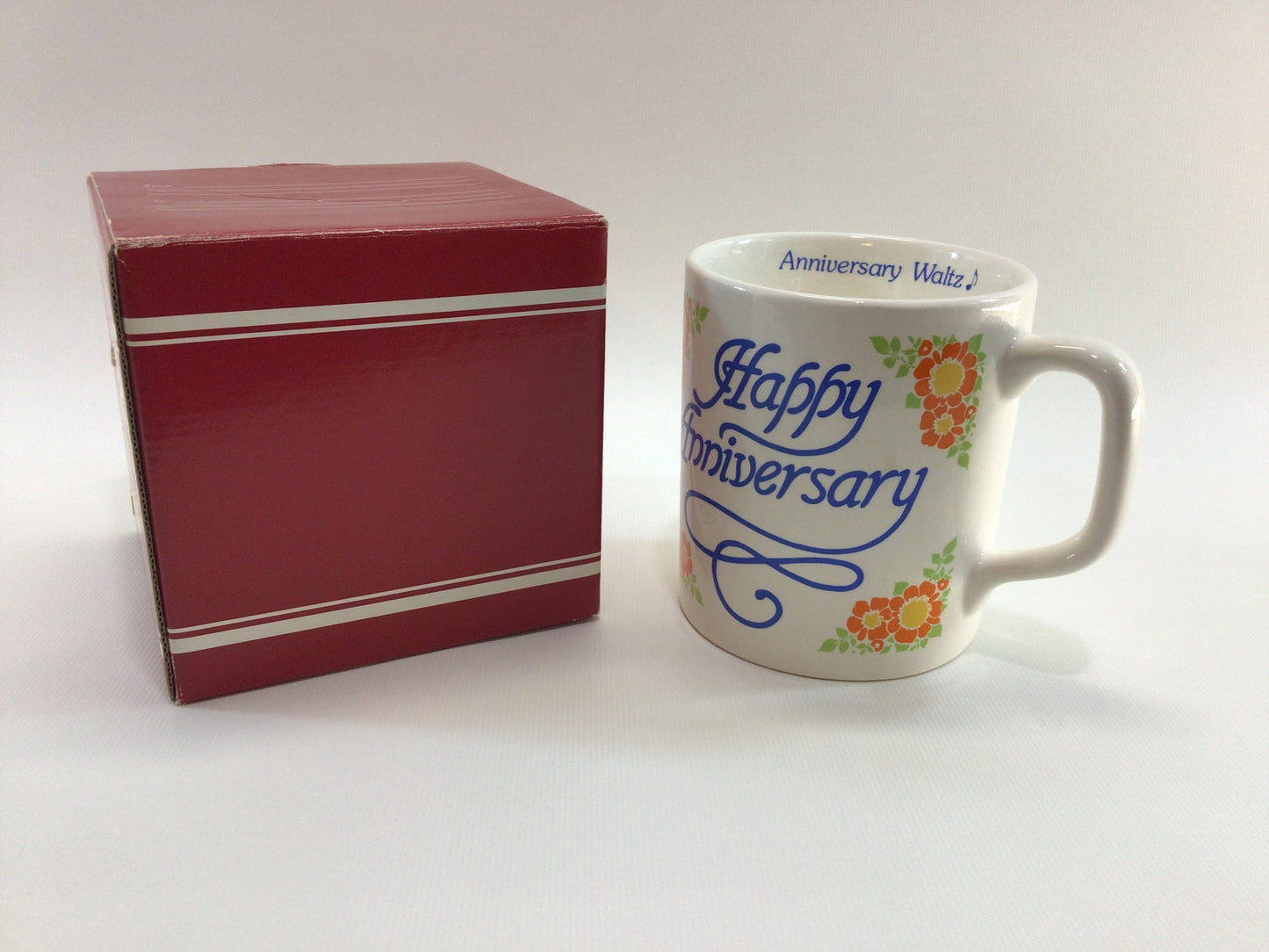 Musical Coffee Mug Happy Anniversary Plays Anniversary Song Vintage Collectible Kitsch