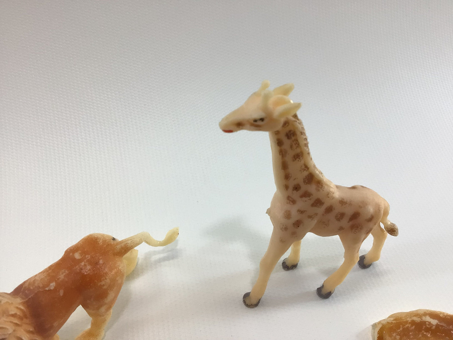 Wild Animals 1970s Plastic Collectible Toy Figurines 9 Assorted Species