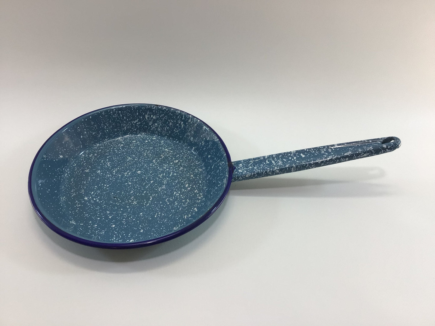 Graniteware Enamelware 9" Skillet Blue and White Country Kitchen Farmhouse Decor Cottagecore Style
