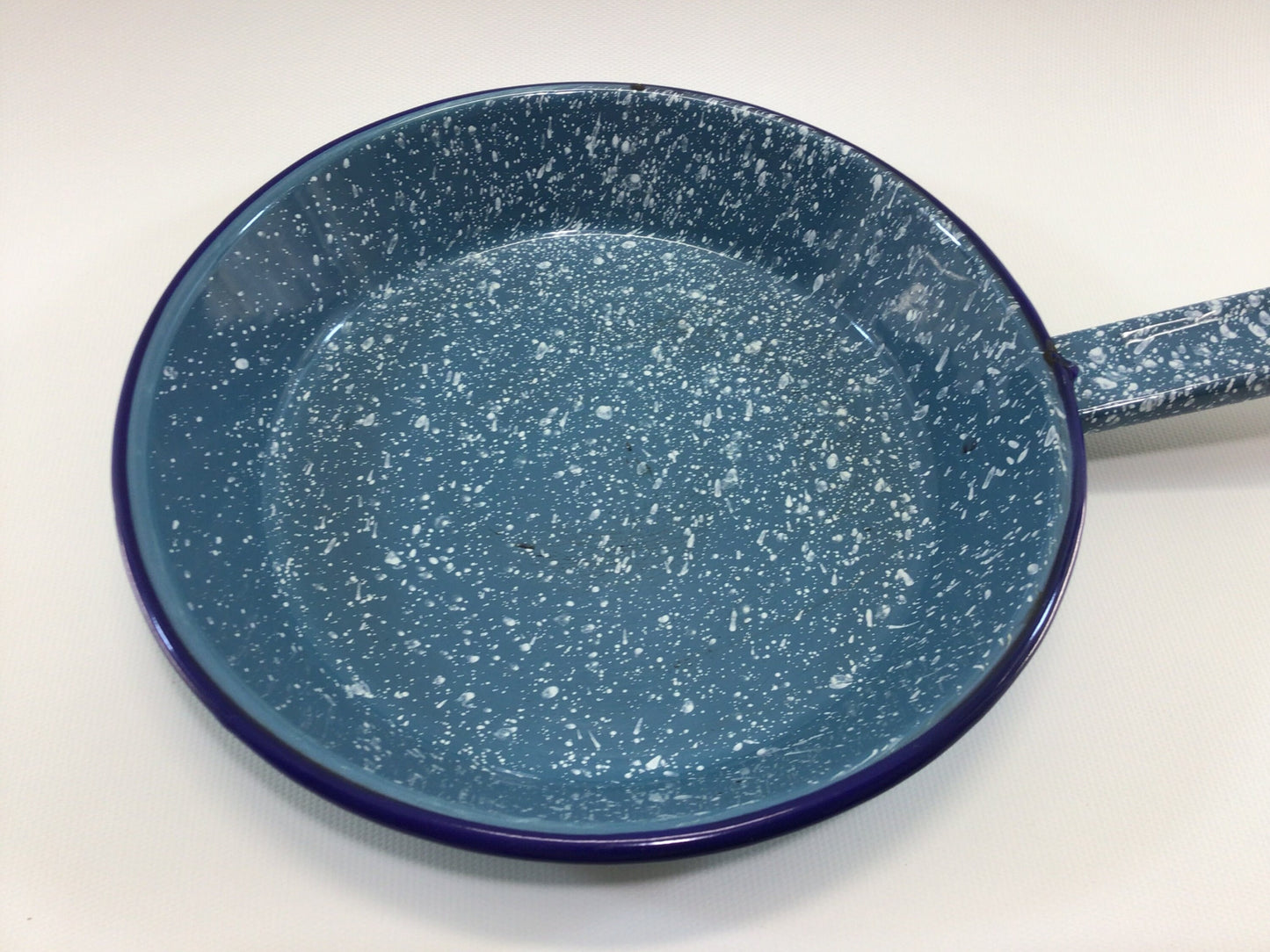 Graniteware Enamelware 9" Skillet Blue and White Country Kitchen Farmhouse Decor Cottagecore Style