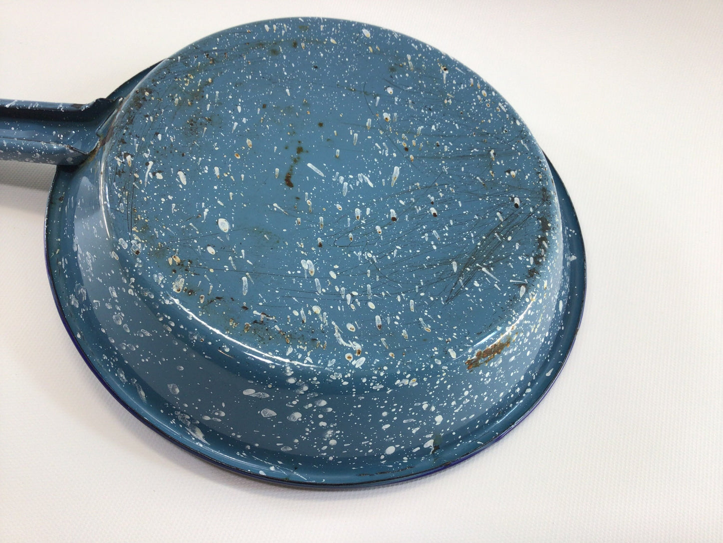 Graniteware Enamelware 9" Skillet Blue and White Country Kitchen Farmhouse Decor Cottagecore Style